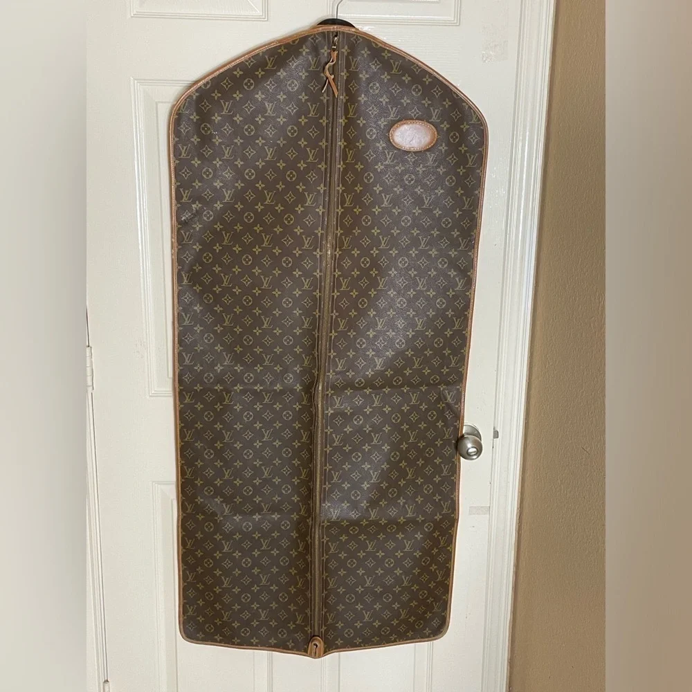 Vintage Louis Vuitton French Paper Tag Garment Bag. 2​​​​​​​​​​​​